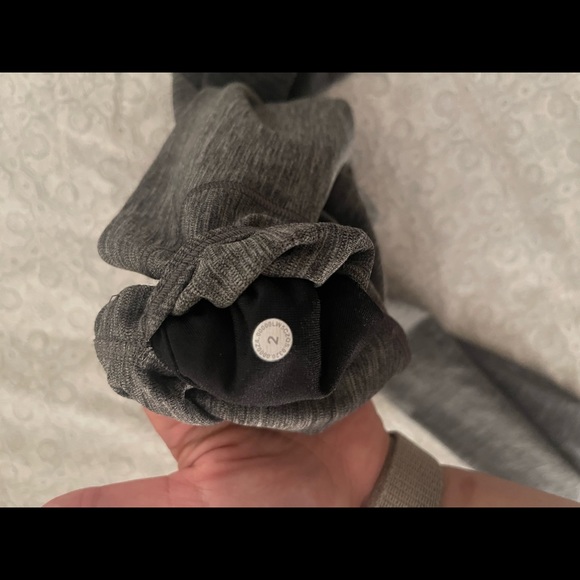 Lululemon align high rise pant 28” - Picture 2 of 4